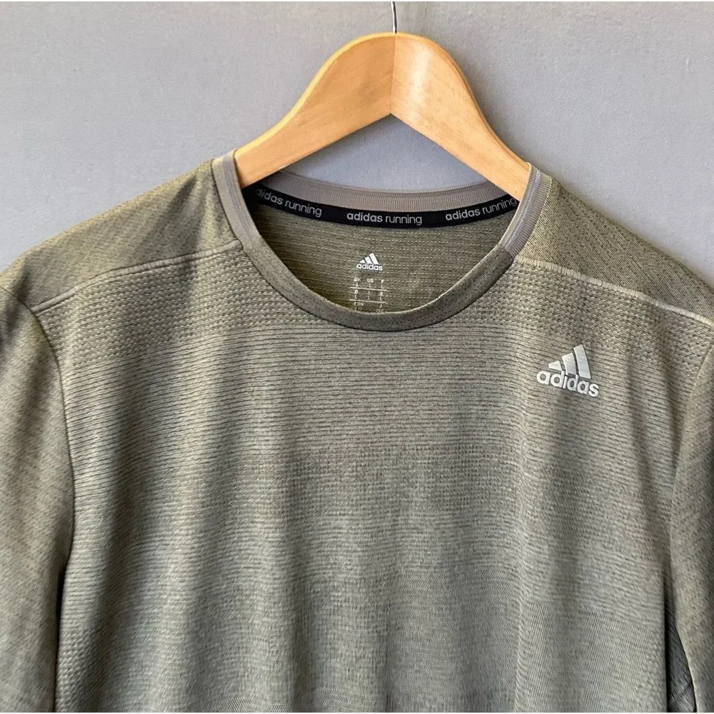 🎉5 for $45🎉 Adidas Tshirt Shirt Tee Man Size L